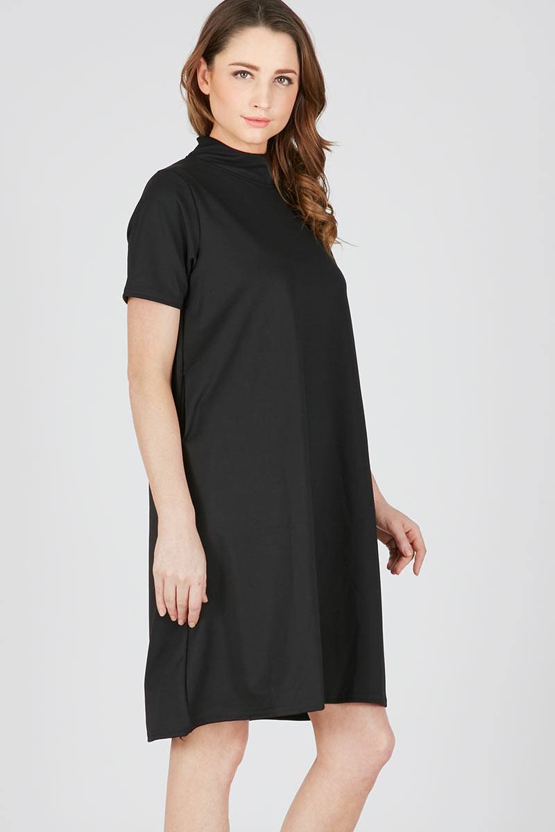 black short sleeve dress