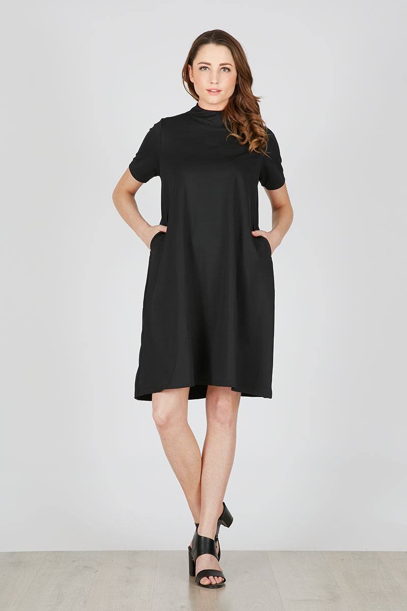 black short sleeve dress