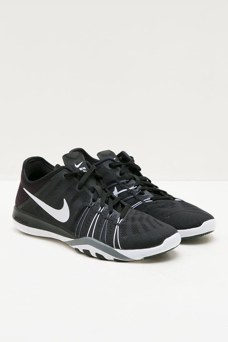 Nike free tr 6 2024 black