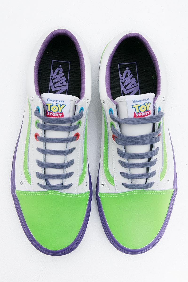 Buzz lightyear clearance vans