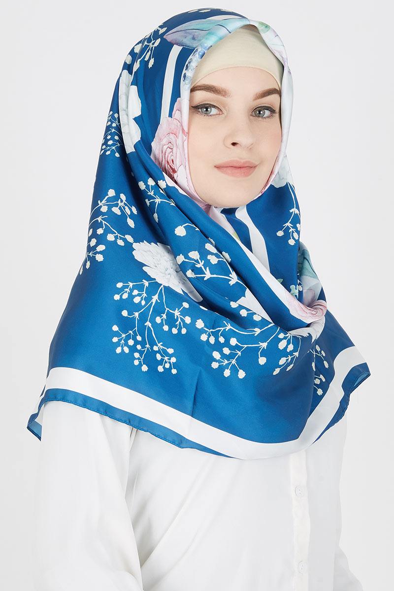 Hijab biru