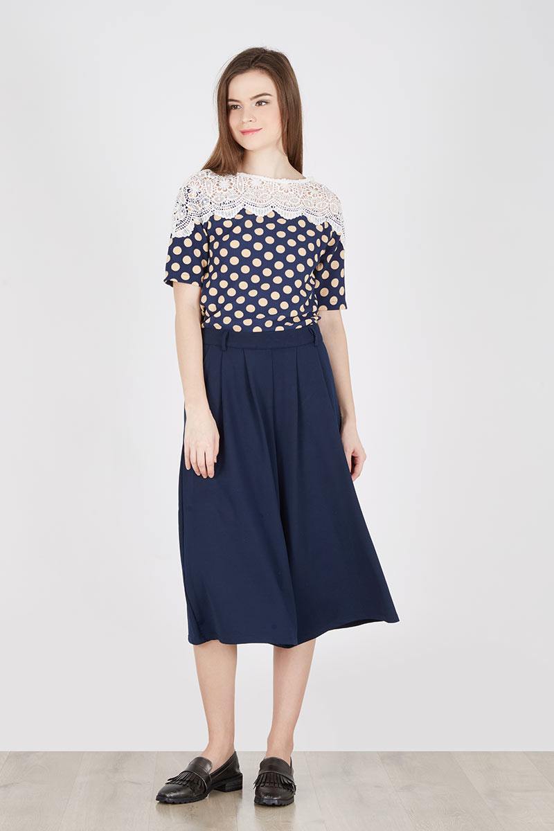 Sell Giselle set In Navy Navy Cream Dresses | Berrybenka.com