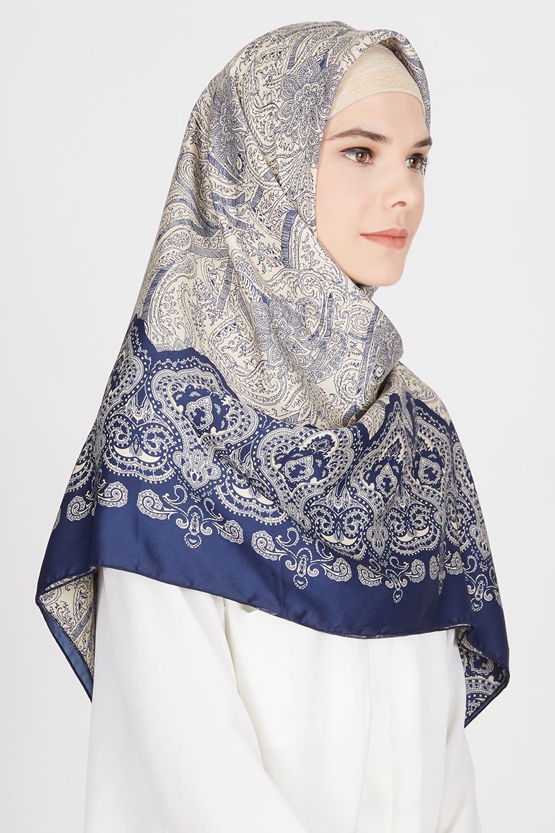 Sell Gaira Square in pattern Hijab essential Hijabenka  com