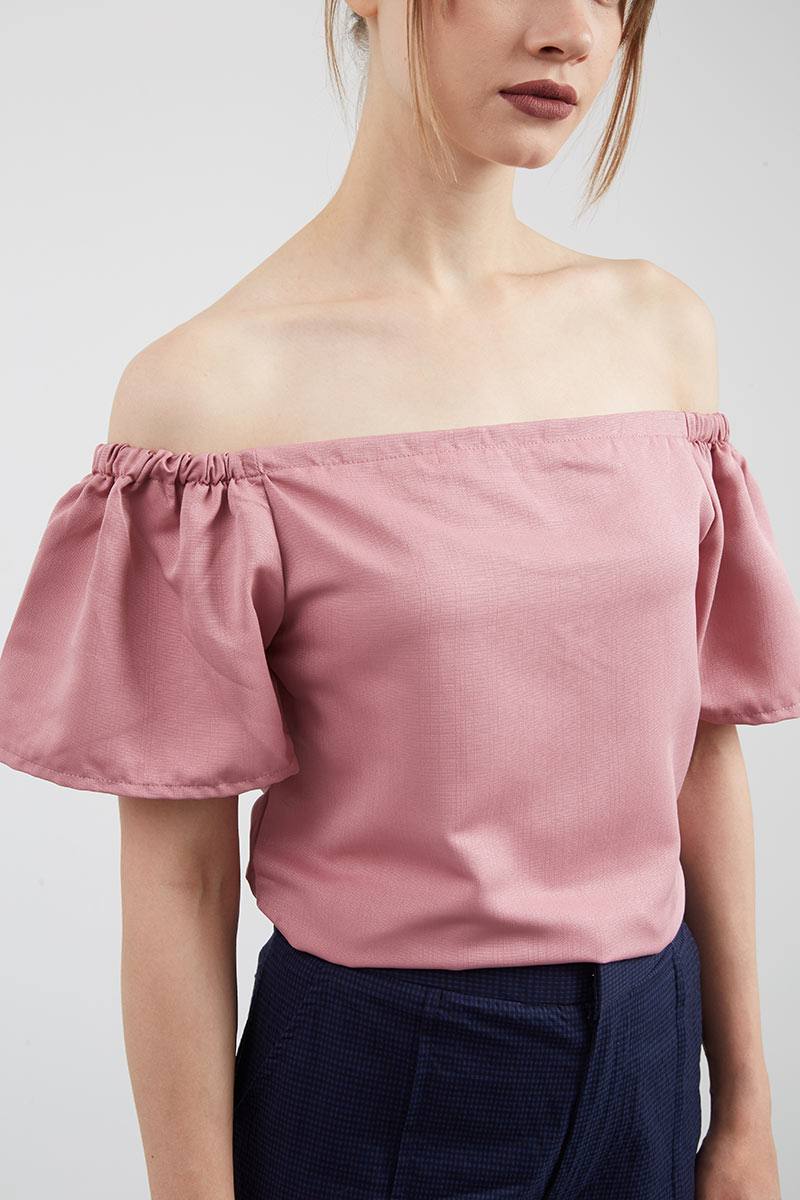 Sell BASIC SABRINA TOP Tops | Berrybenka.com