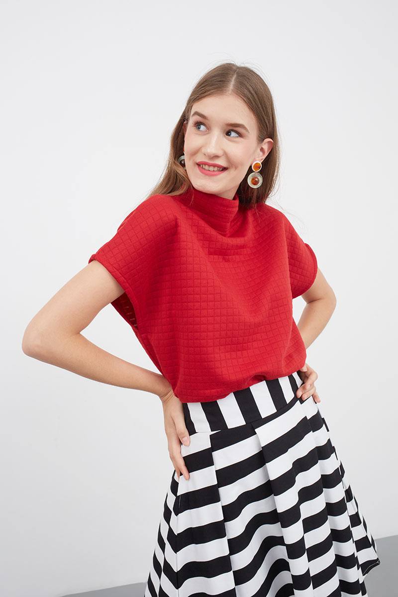 Sell Ichiro Cropped Tops Red Tops