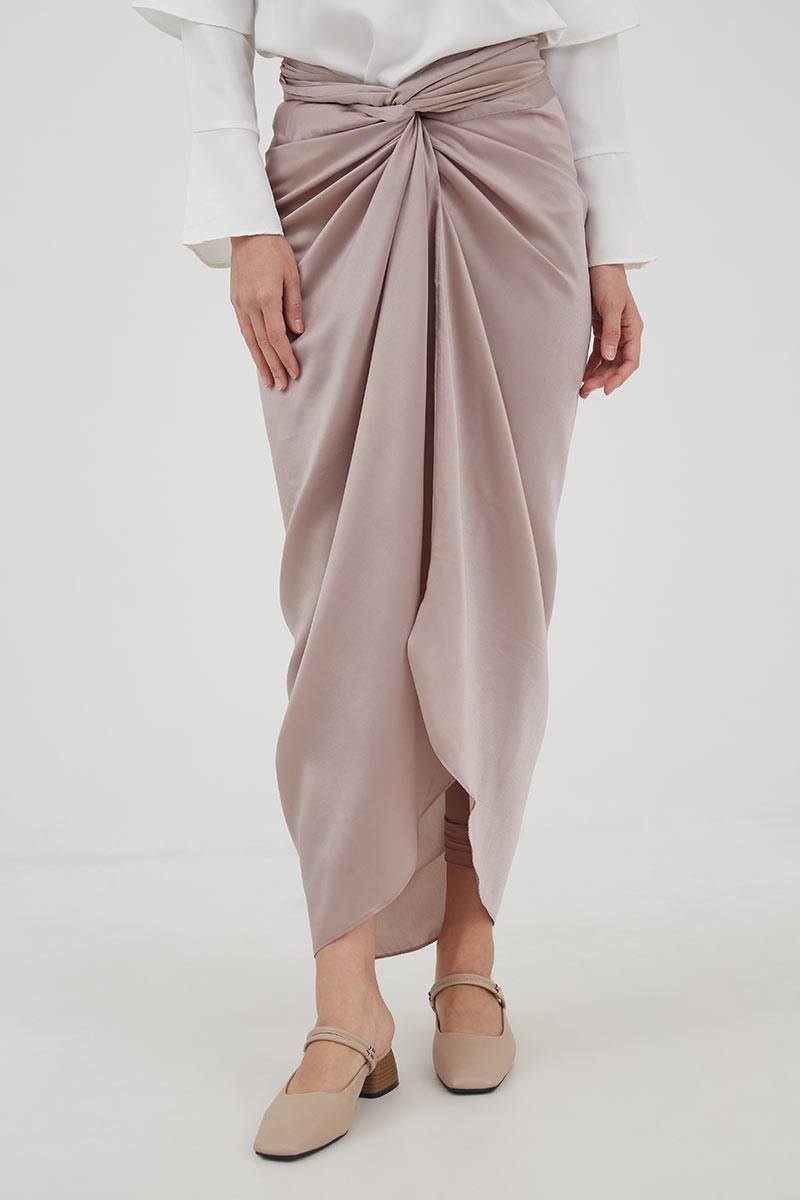 Sell Redwina Lilit Skirt Nude Skirts Hijabenka  com