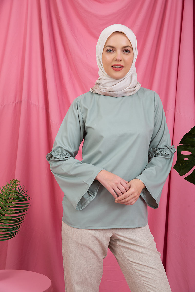 Sell Selina Top Green Tops | Hijabenka.com
