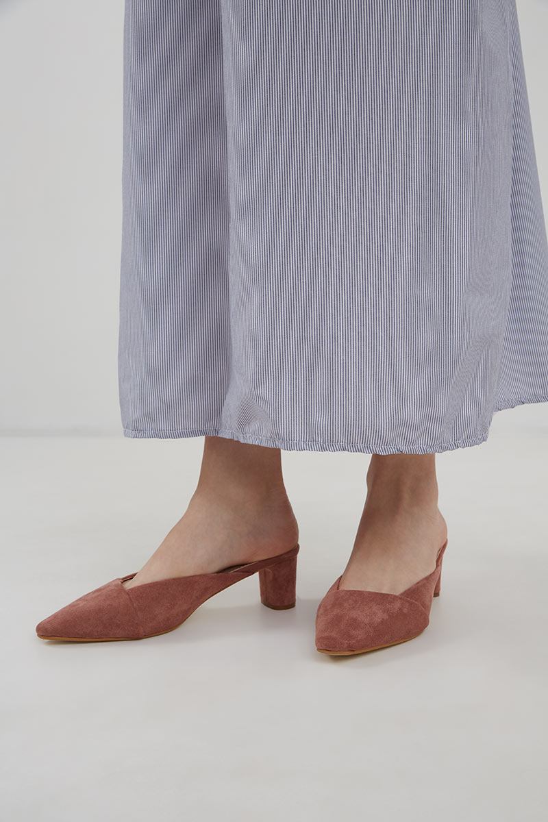 Sell Lachance Febitha Basic Mules Dusty  Pink Mules 