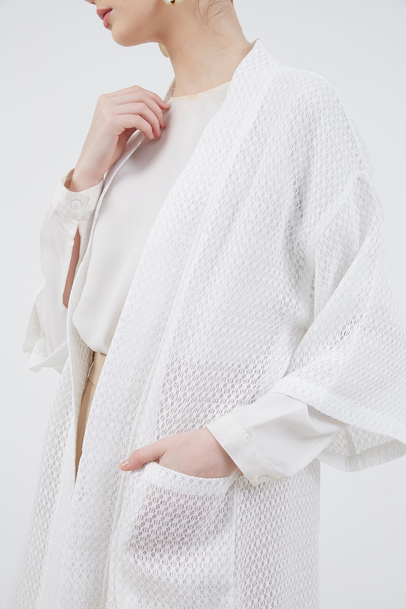 Sell Qorie Lace Kimono White Outerwear 