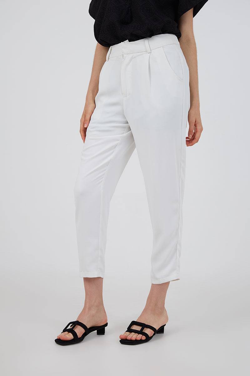 Sell Hadara Baggy  Pants  White  Long pants  Berrybenka com