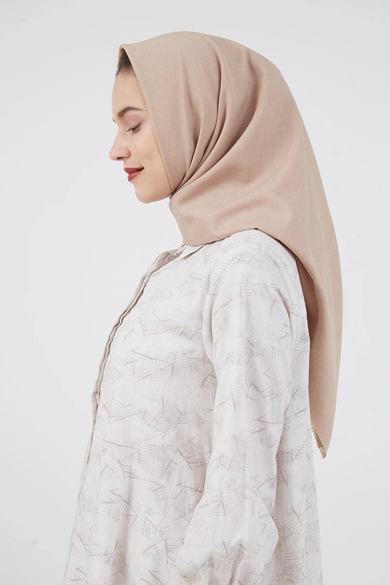 Ranaya Plain Hijab Cream Hijab-essential