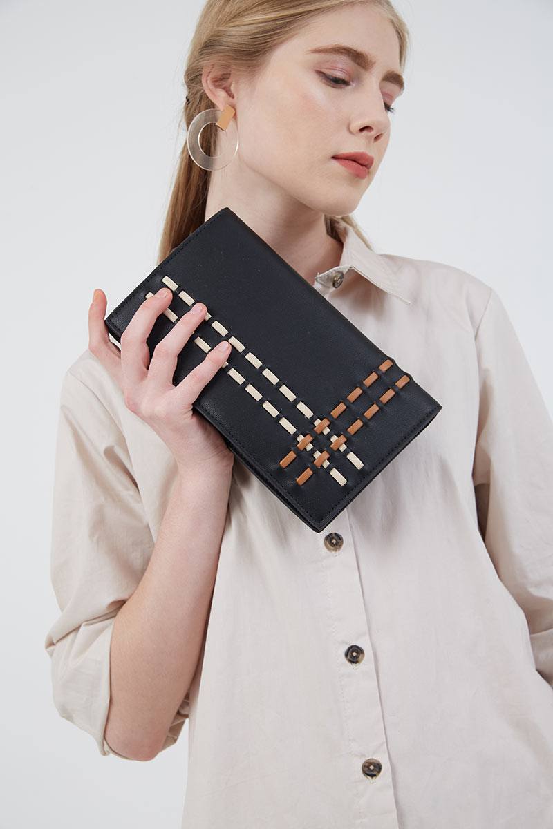 Sell Yosaphine Ocean Three Tone Clutch Black Clutchbag