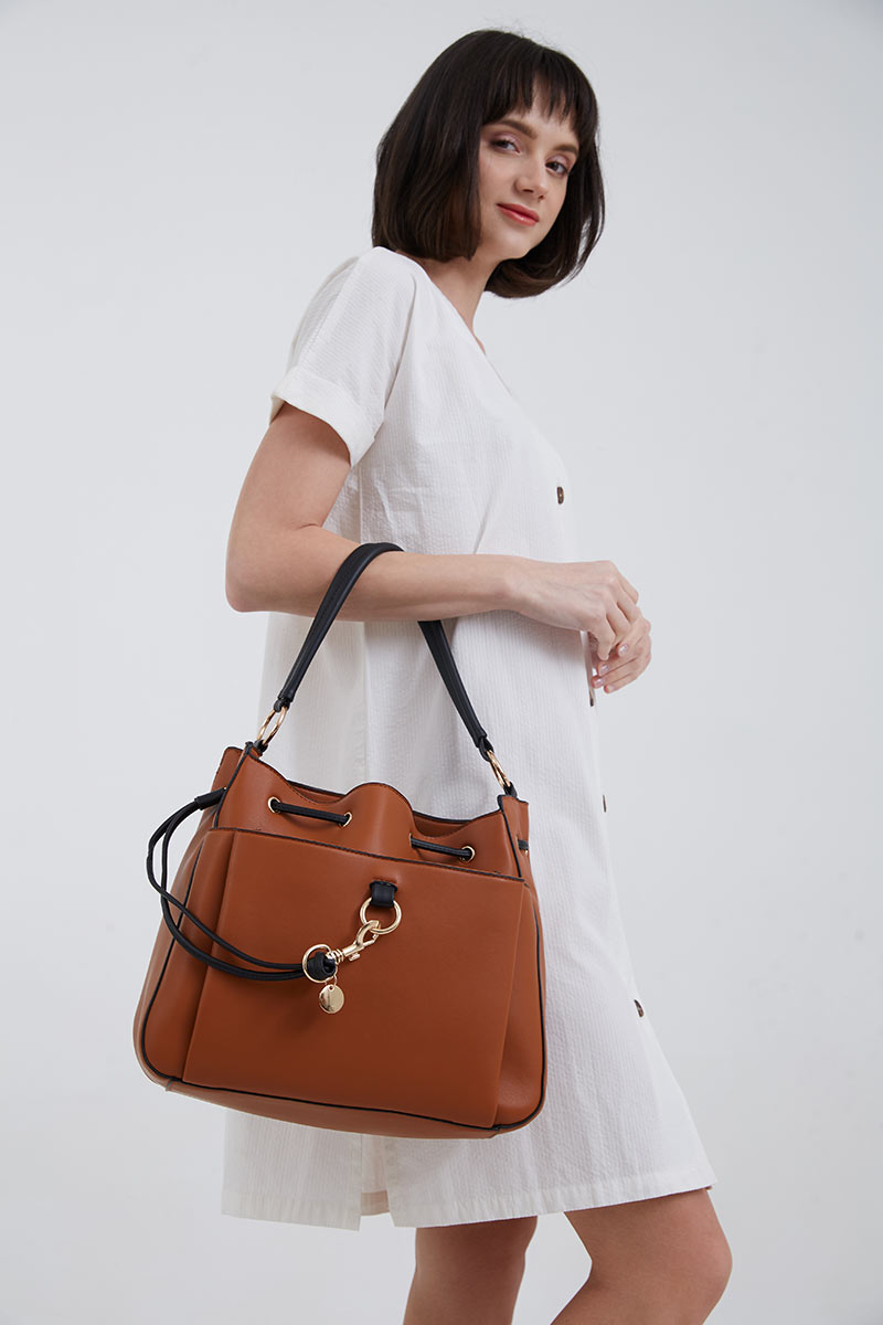 maya coach shoulder bag