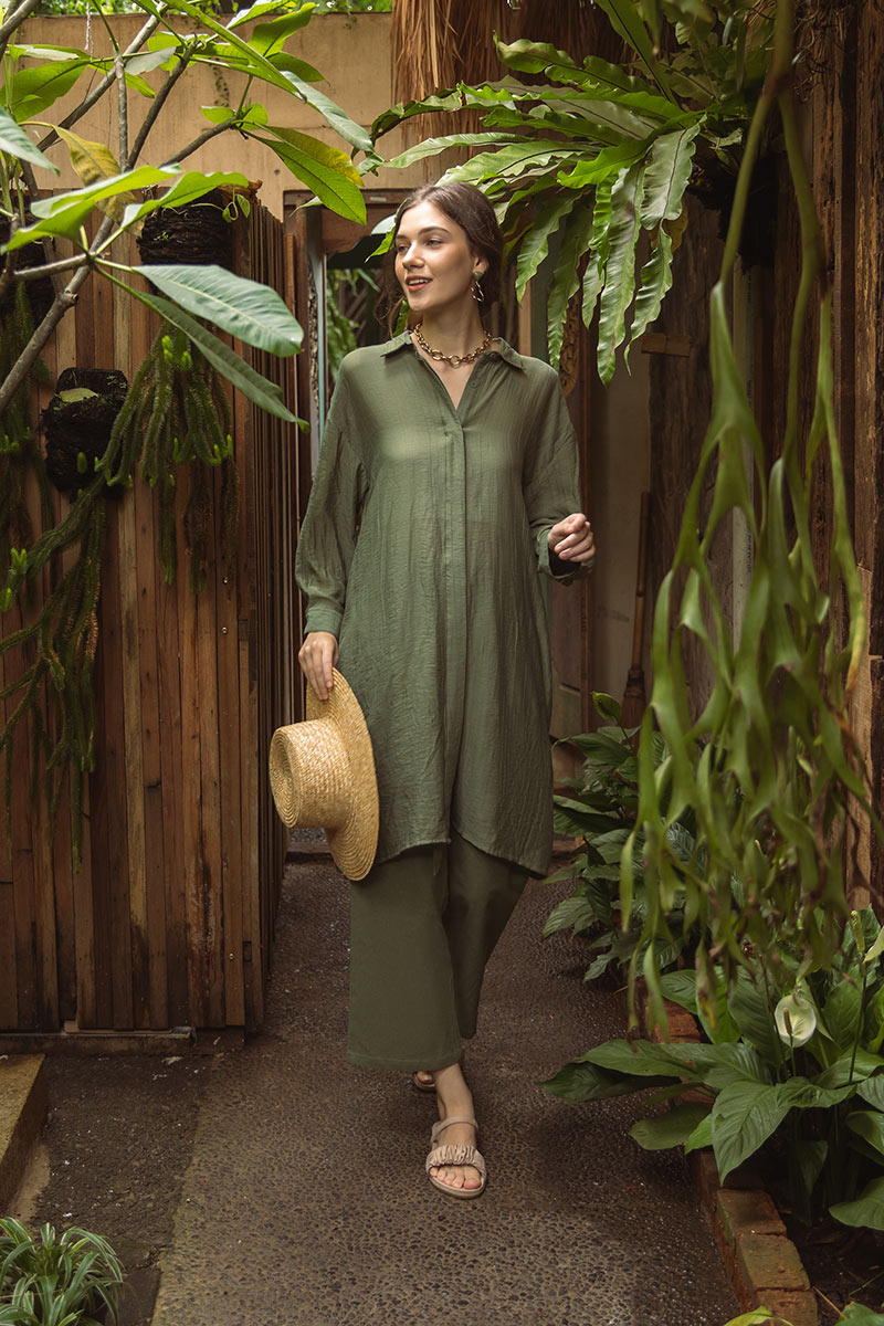Sell Margot Long Oversized Shirt Olive 