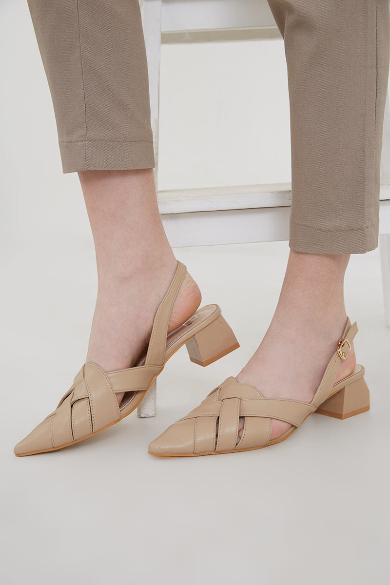 Sell Clo Ocra Slingback Heels Beige 