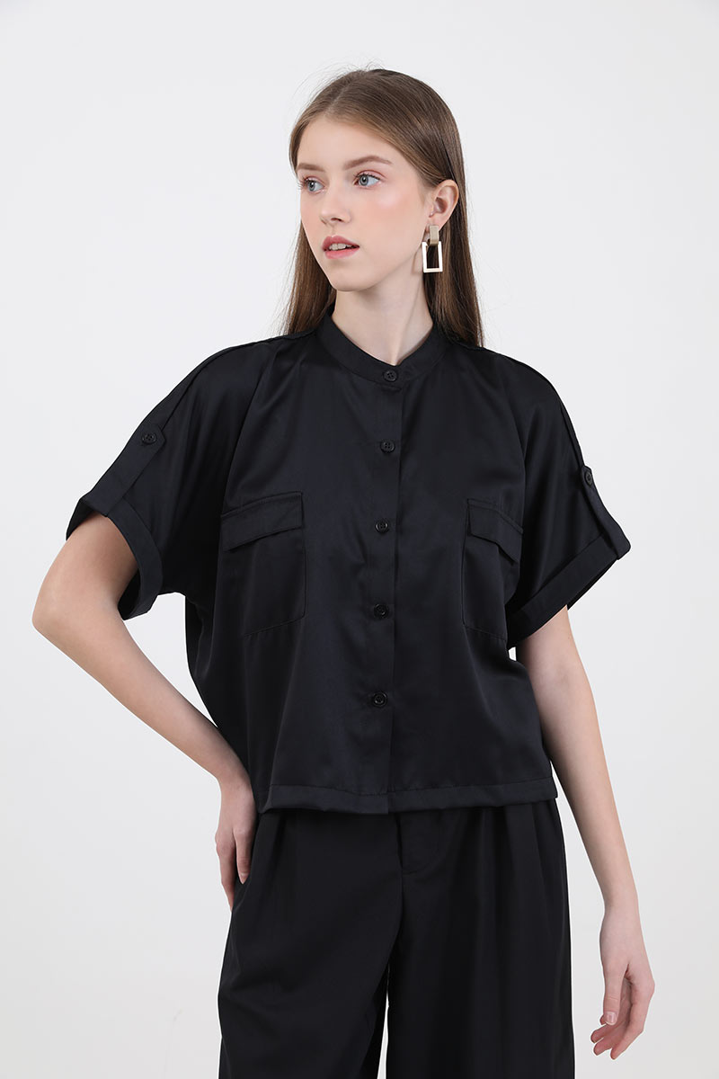 Sell Wilma Round Collar Button Blouse 