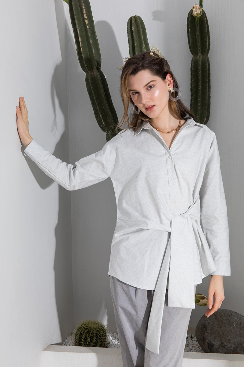 Sell Willia Knot Shirt White Women 