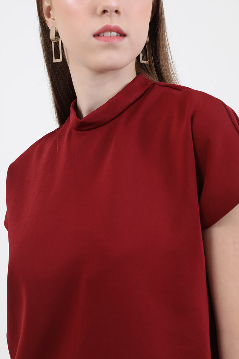 Sell Wavey High Neck Short Sleeve Top 