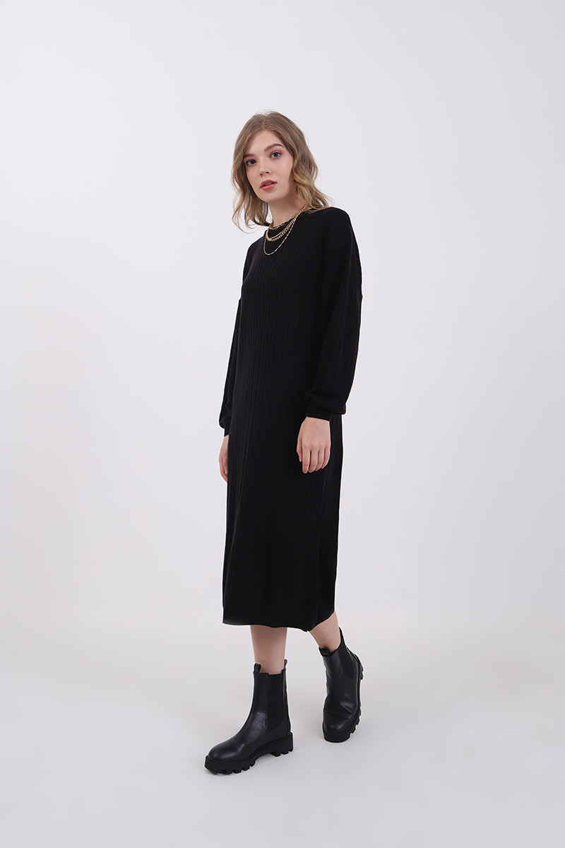 Sell Bebe Midi Knitted Midi Dress Black Dresses | Berrybenka.com