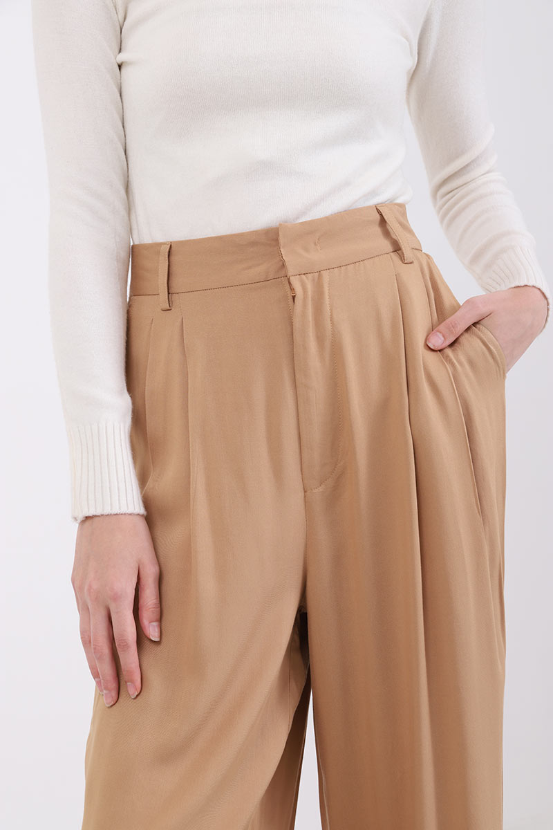 brown flowy pants